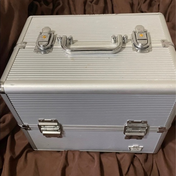 Makeup organizer - Picture 1 of 5